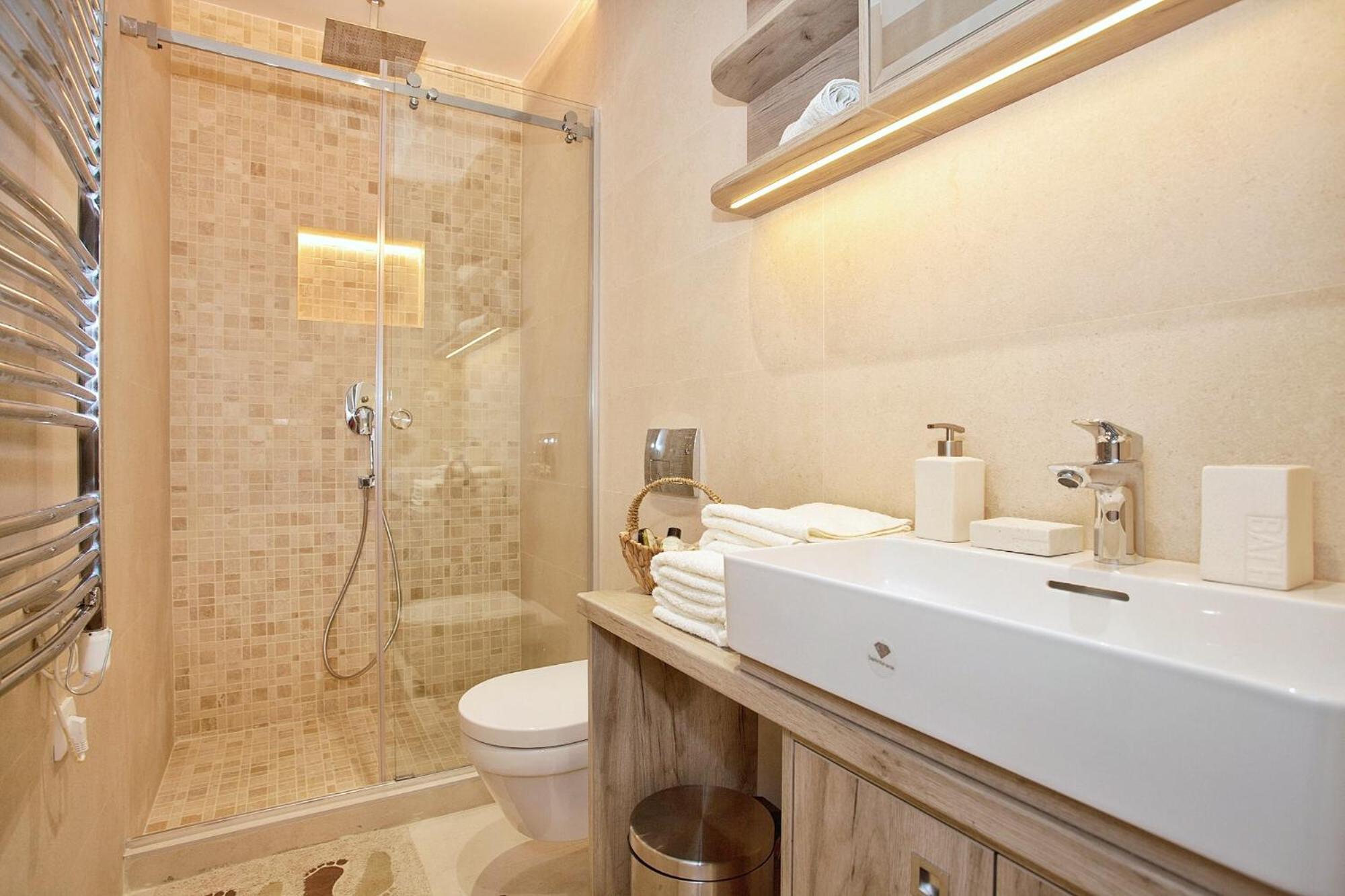 Hostgost Selected Suites - Skadarlija Square Belgrad Exterior foto